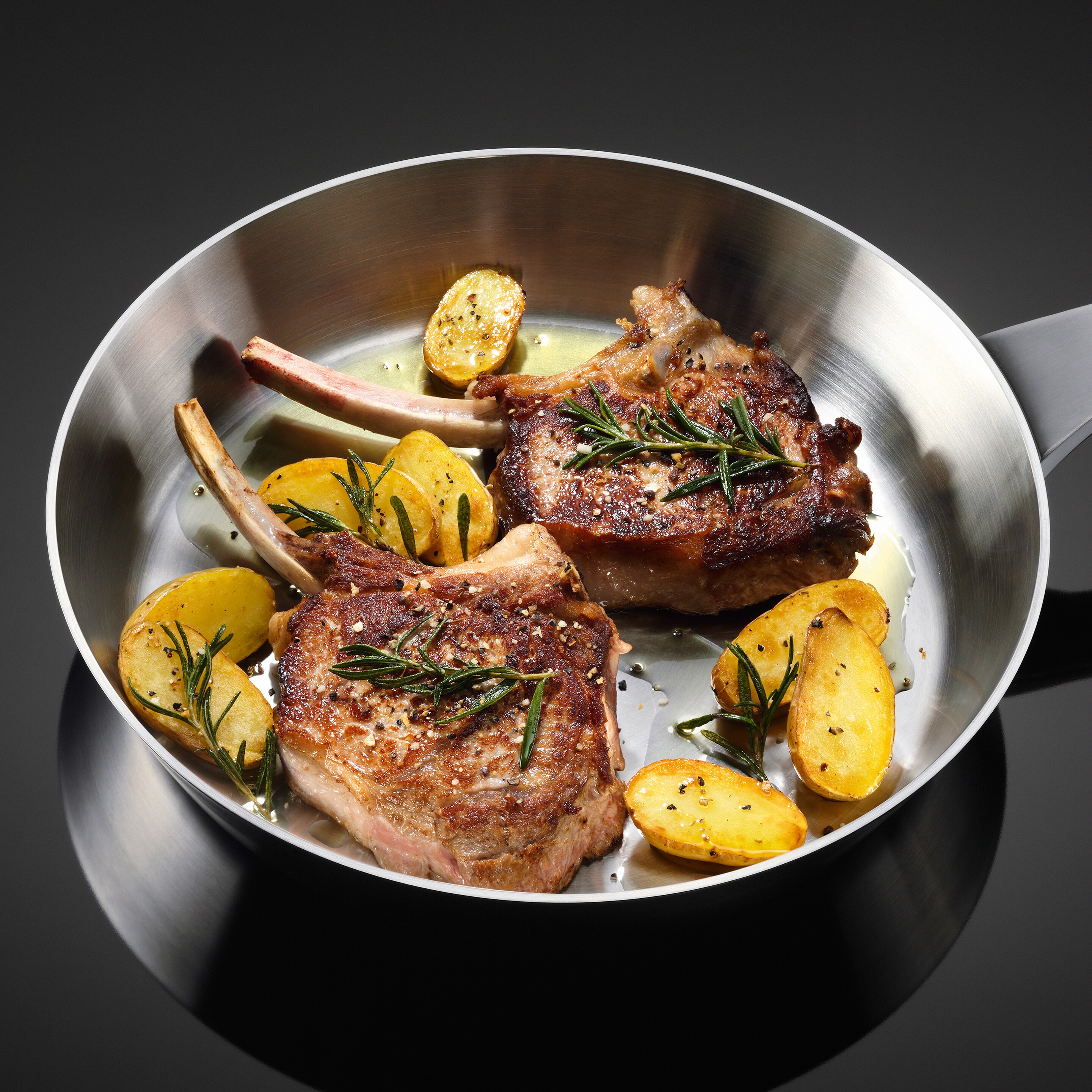 Стильна сковорідка з колекції Mastery